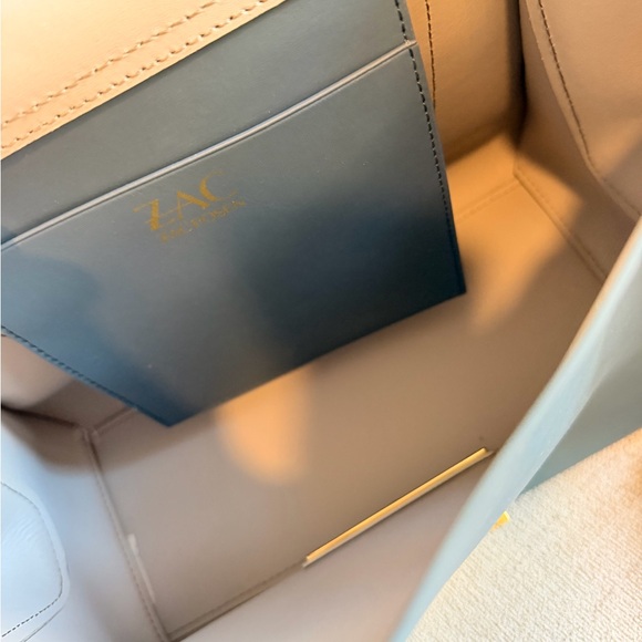 ZAC POSEN EARTHA Iconic Top Handle
Crossbody Bag - Picture 10 of 12